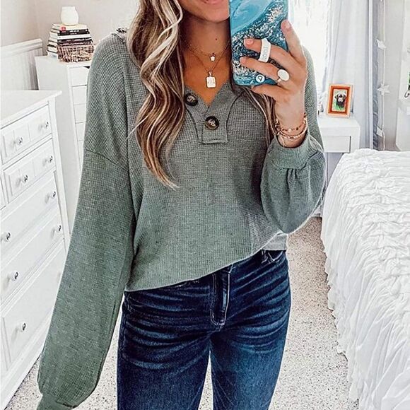 Casual V-Neck Top   - Picture 3 of 3